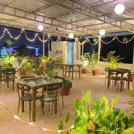 La Paradise Residency Пондичери Екстериор снимка