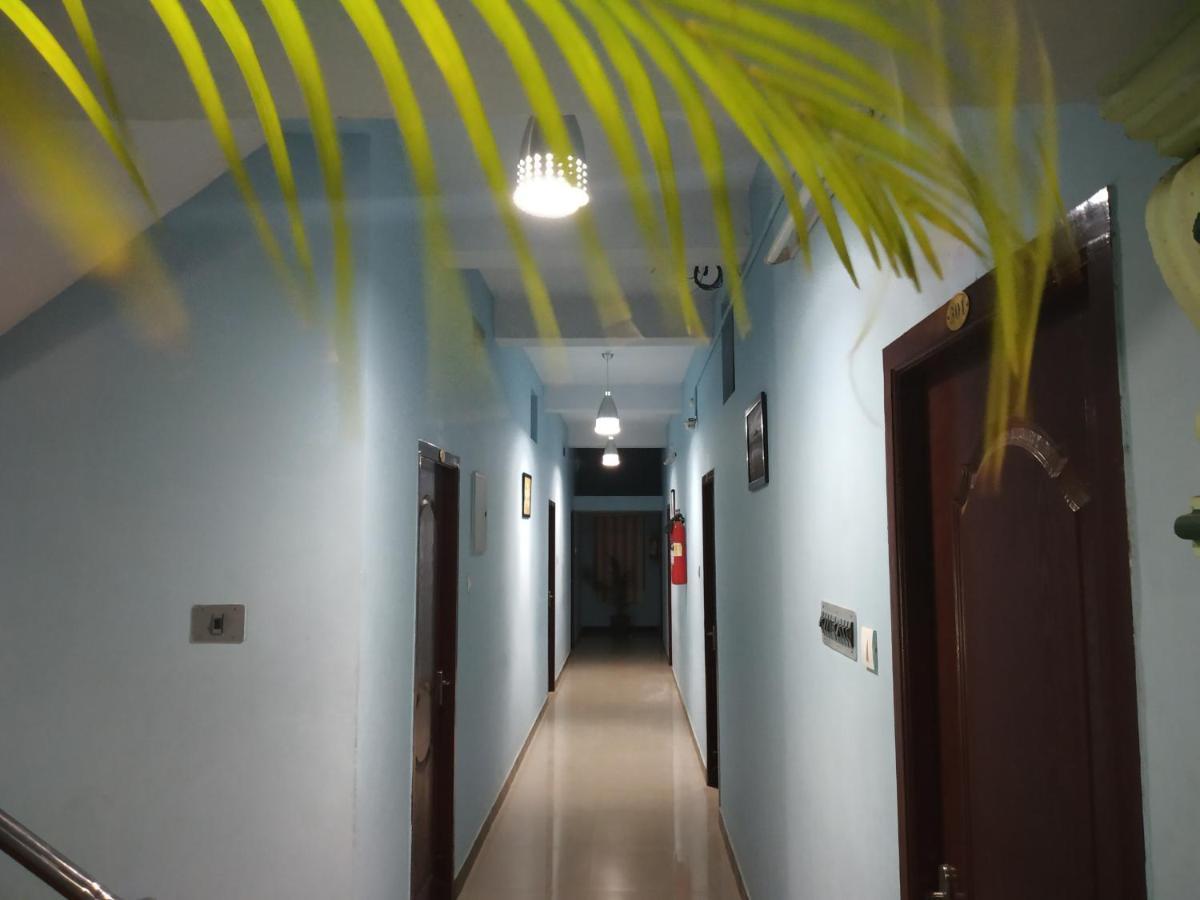 La Paradise Residency Пондичери Екстериор снимка