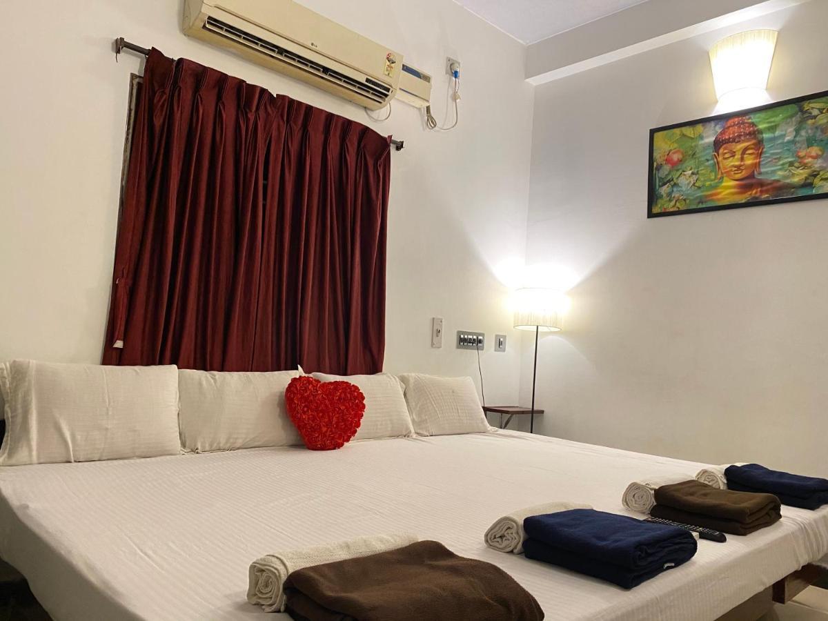 La Paradise Residency Пондичери Екстериор снимка